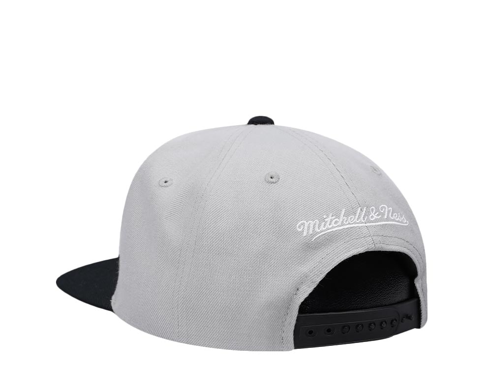 Mitchell & Ness Golden State Warriors Champions 2015 Hardwood Classic Snapback Gorra