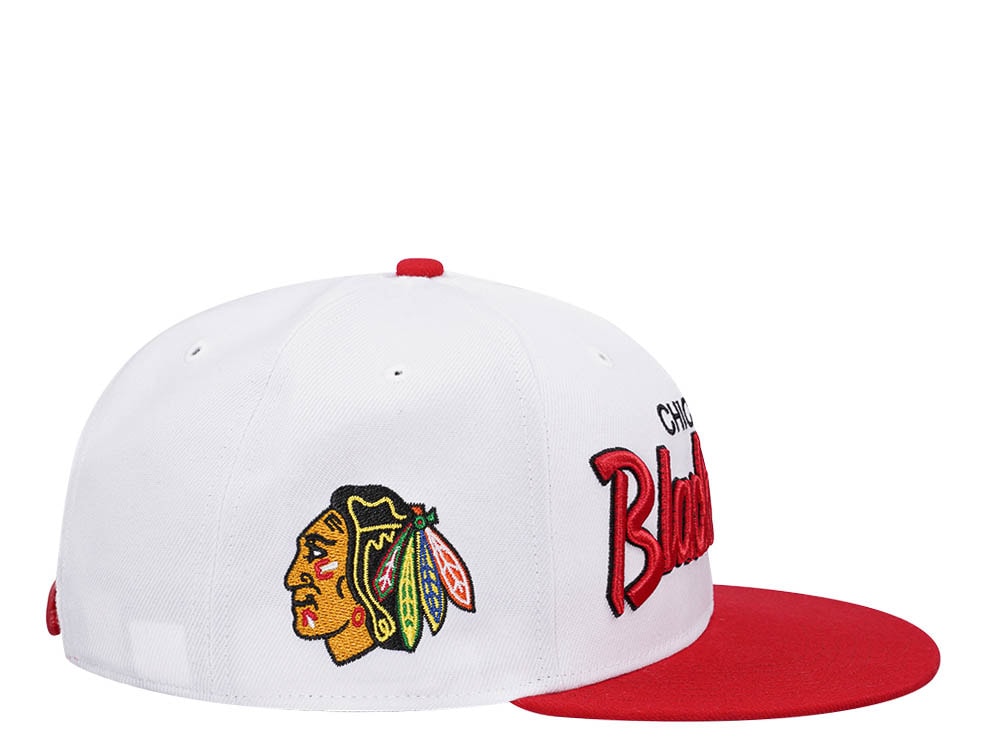 47Brand Chicago Blackhawks White Crosstown Script Captain MVP Snapback Gorra