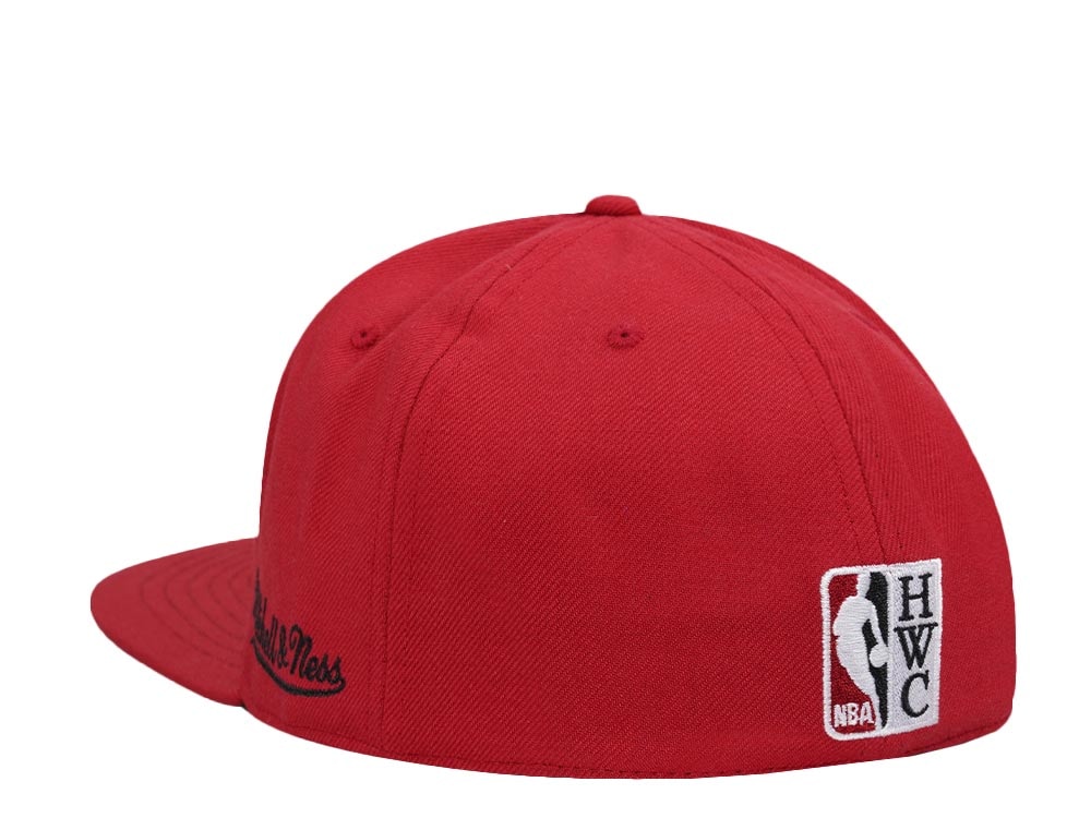 Mitchell & Ness Chicago Bulls Logo History Hardwood Classic Dynasty Fitted Gorra