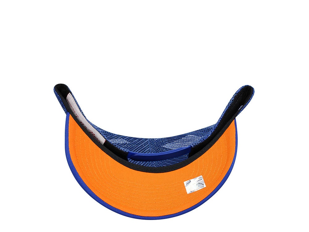 Mitchell & Ness New York Knicks Blue Billboard Trucker Snapback Gorra
