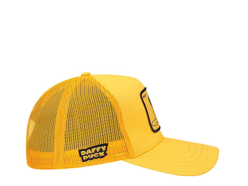 Capslab Looney Tunes Daffy Trucker Snapback Gorra