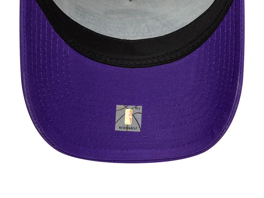 New Era Los Angeles Lakers 17 Time NBA Champions Edition 9Forty A Frame Trucker Snapback Gorra