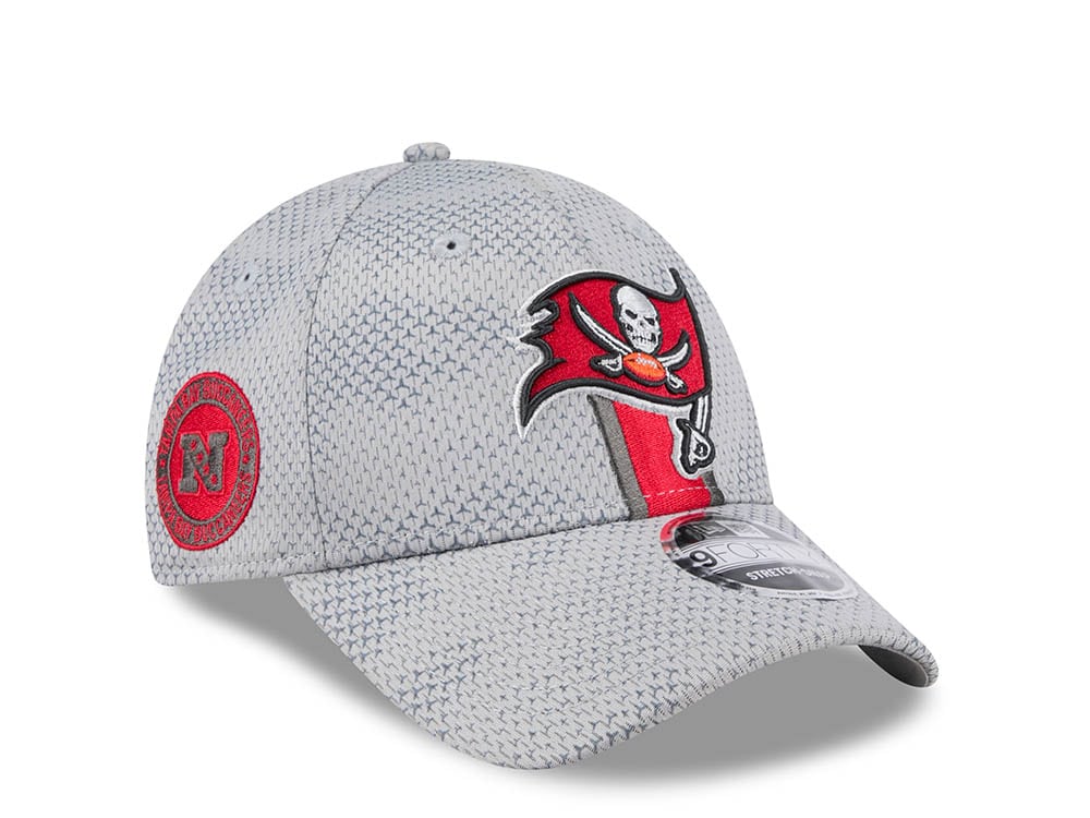 New Era Tampa Bay Buccaneers Sideline 2024 9Forty Stretch Snapback Gorra