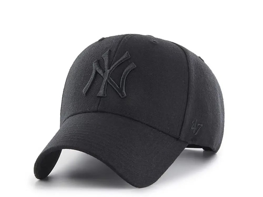 47brand New York Yankees all black Classic Strapback Gorra
