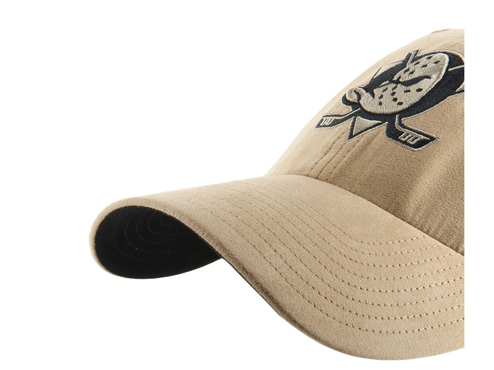 47Brand Anaheim Ducks Khaki Ballpark Suede Edition Clean Up Strapback Gorra