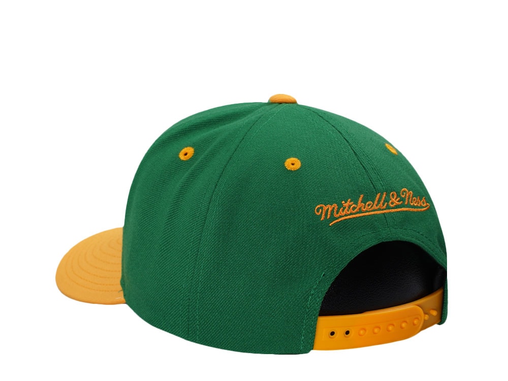 Mitchell & Ness Milwaukee Bucks Two Tone Pro Crown Fit Snapback Gorra