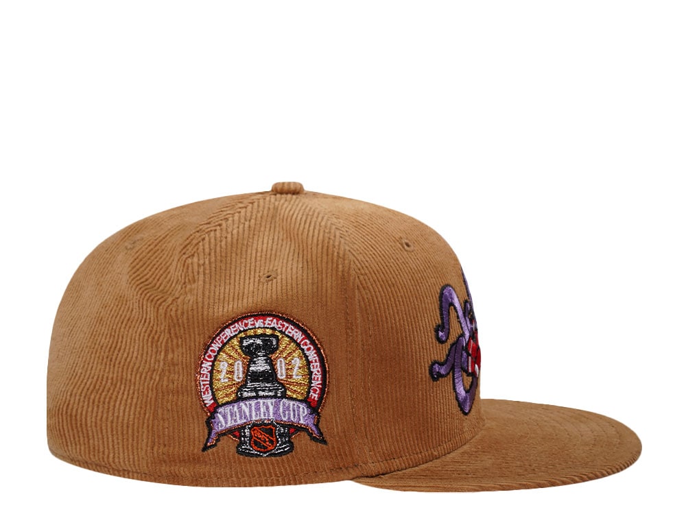 New Era  Detroit Red Wings Stanley Cup 2002 AL Camel Corduroy Prime Edition 59Fifty Fitted Gorra