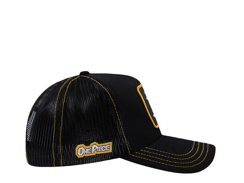 Capslab One Piece Straw Hat Crew Flag Black Trucker Snapback Gorra