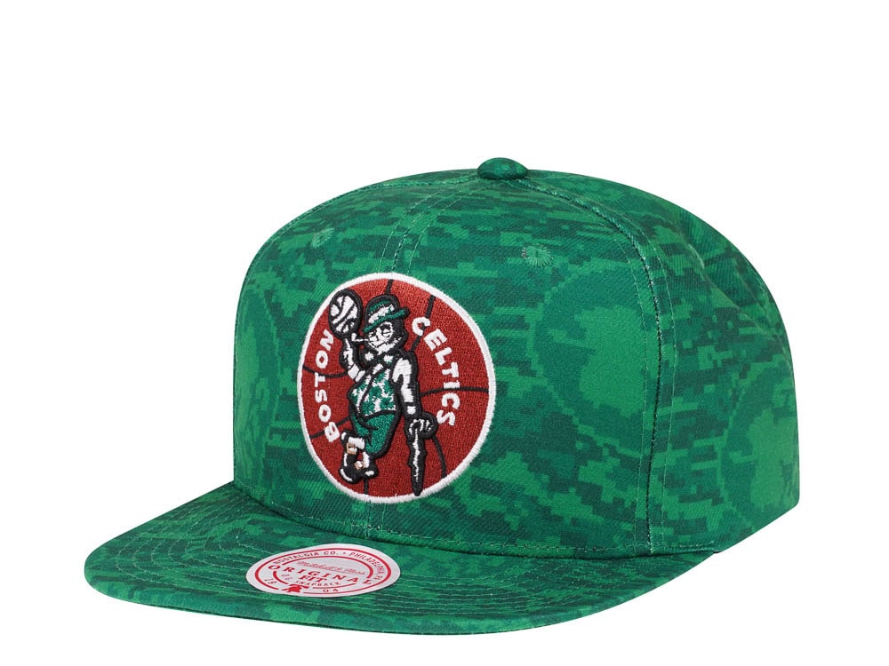 Mitchell & Ness Boston Celtics NBA Team Digi Camo Hardwood Classic Snapback Gorra