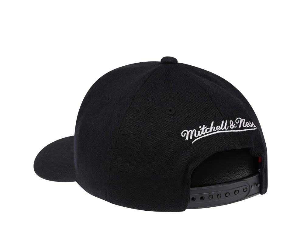 Mitchell & Ness Brooklyn Nets Team Ground Red Line Black Solid Flex Snapback Gorra