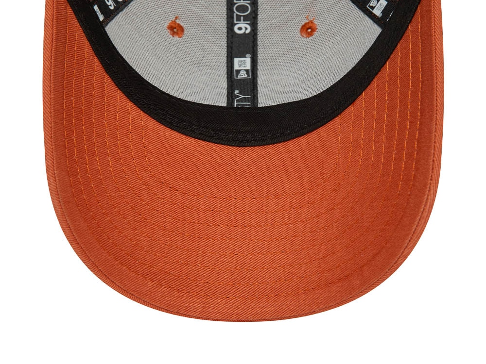 New Era New York Yankees League Essential Kids Brown 9Forty Strapback Gorra