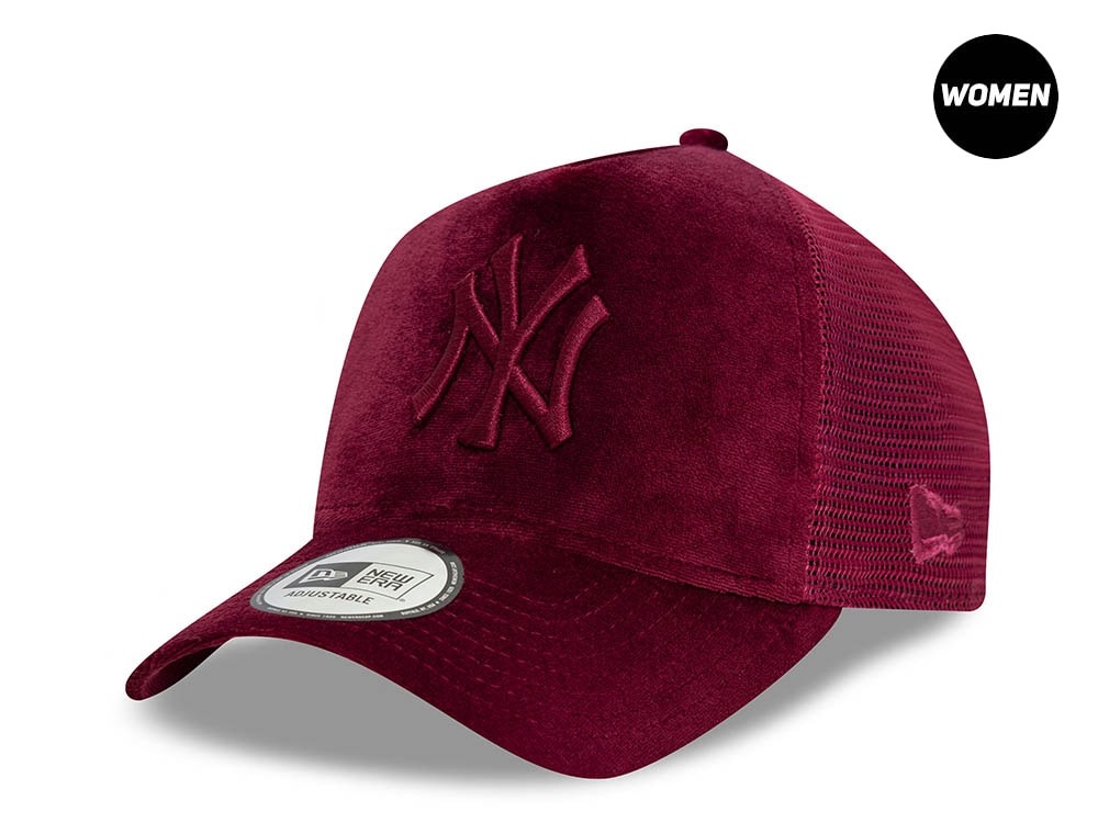 New Era New York Yankees Velour Cherry Womens 9Forty A Frame Trucker Snapback Gorra
