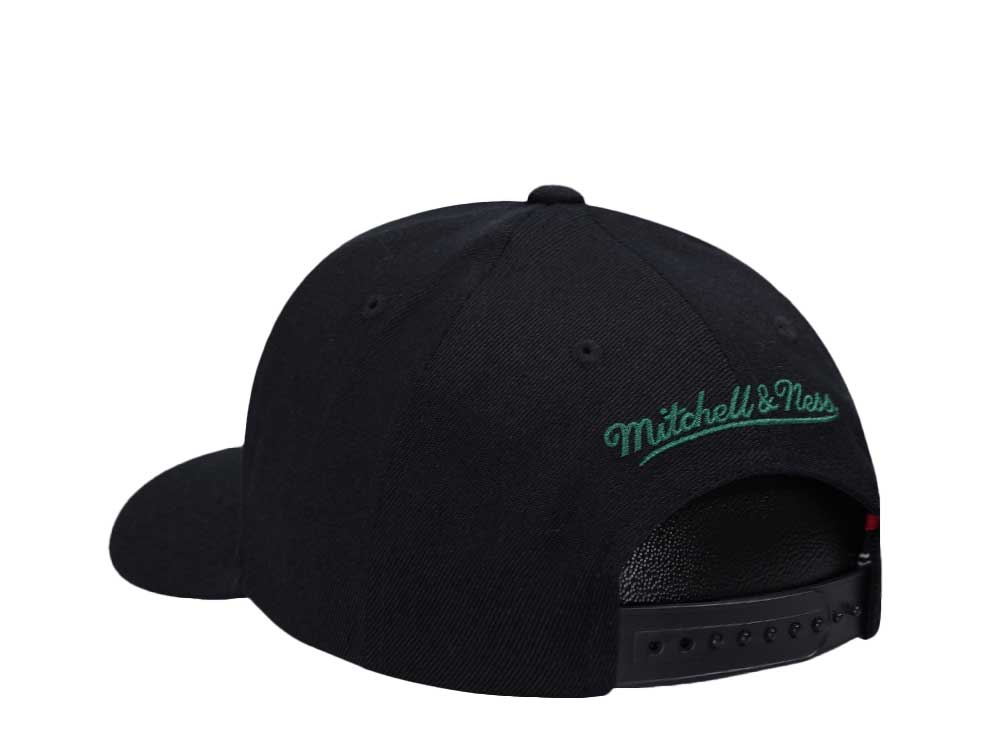 Mitchell & Ness Milwaukee Bucks Hardwood Classic Red Flex Update Snapback Gorra
