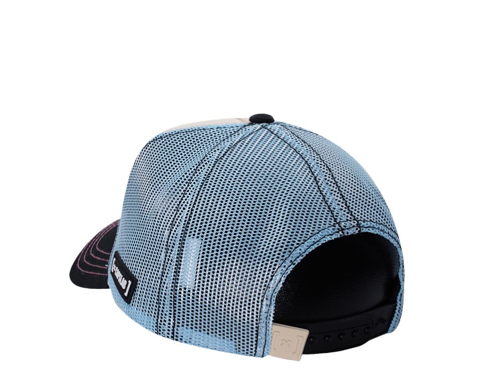 Capslab Looney Tunes Daffy Beige Trucker Snapback Gorra