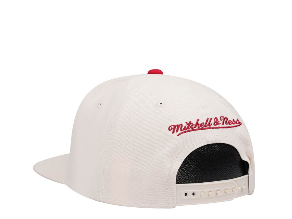 Mitchell & Ness Miami Heat Reframe Retro Off White Snapback Gorra