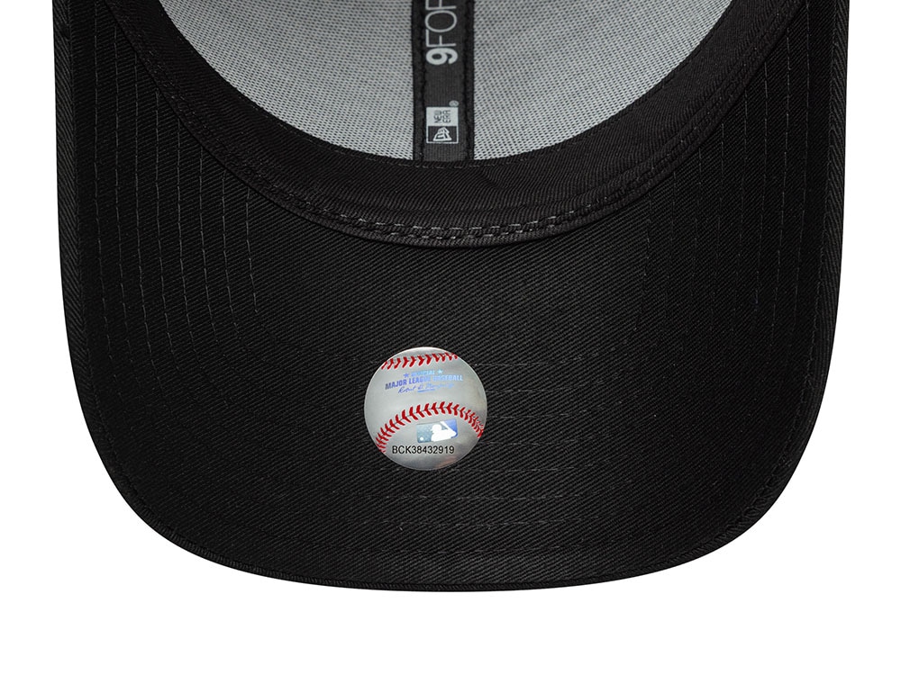 New Era New York Yankees Metallic Black  9Forty Snapback Gorra