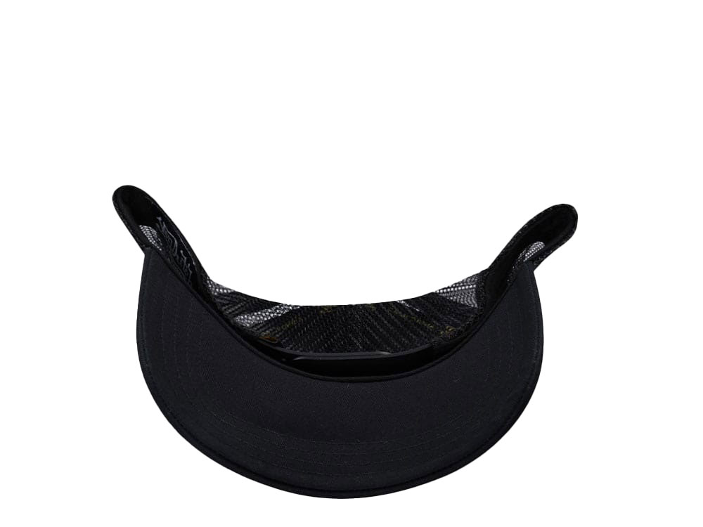 Von Dutch Square Patch Black Trucker Edition Snapback Gorra