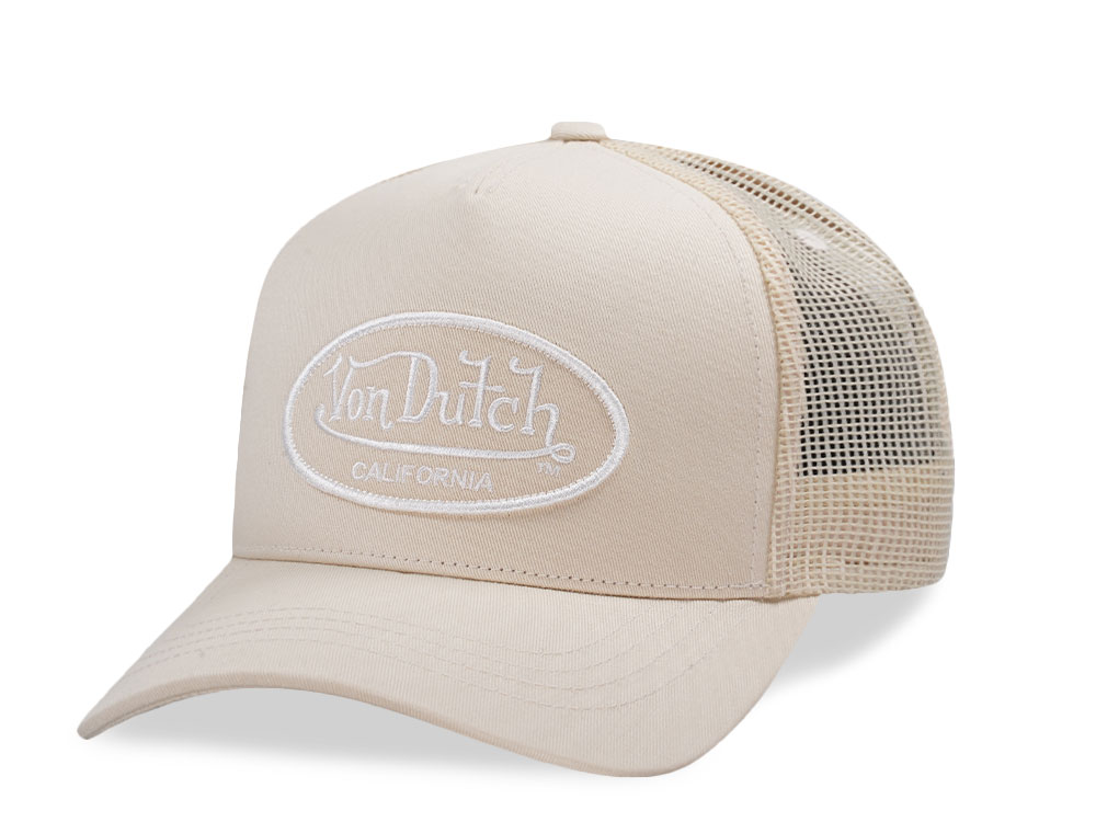 Von Dutch Oval Patch Beige Trucker Strapback Gorra