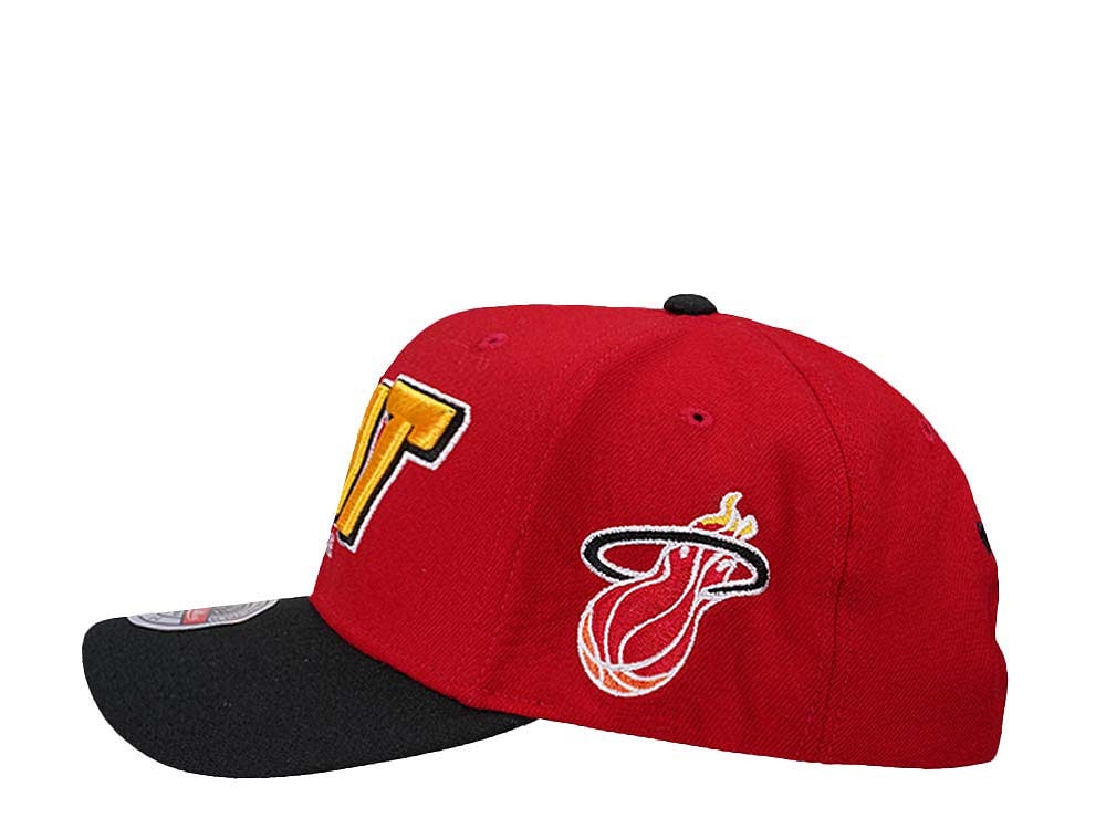 Mitchell & Ness Miami Heat Shredder Stretch Hardwood Classic Red Flex Snapback Gorra