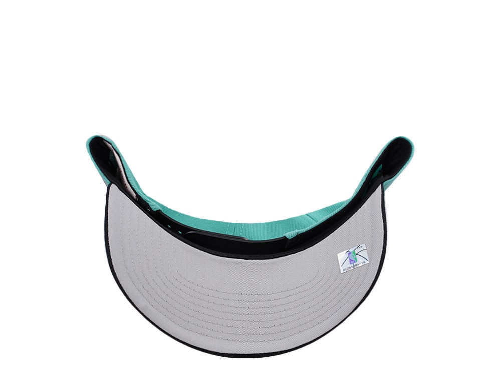 Mitchell & Ness New York Knicks NBA In The City Teal Edition Pro Pinch Fit Snapback Gorra