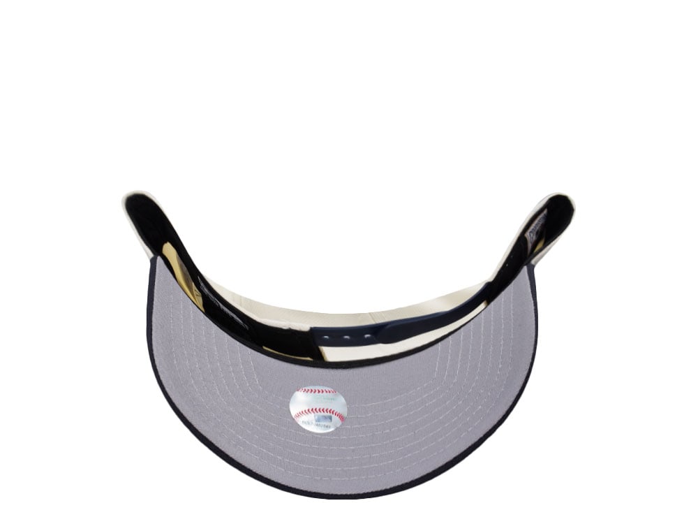 New Era Boston Red Sox World Series Champions 2013 Chrome Two Tone Edition 9Forty A Frame Snapback Gorra