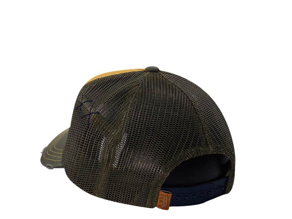 Von Dutch Distressed Oval Patch Yellow Trucker Snapback Gorra