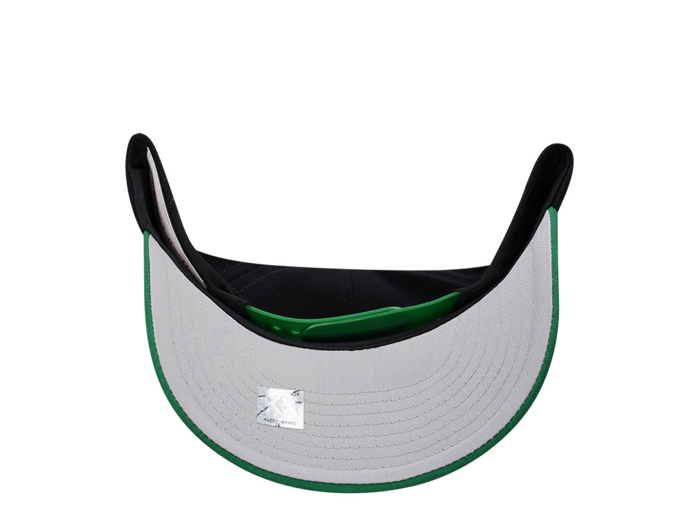 Mitchell & Ness Boston Celtics Classic Pro Crown Fit Snapback Gorra