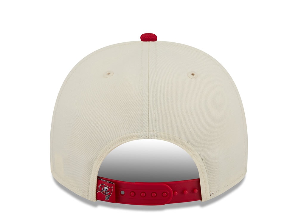 New Era Tampa Bay Buccaneers 1975 Classic Chrome Edition 9Fifty A Frame Snapback Gorra