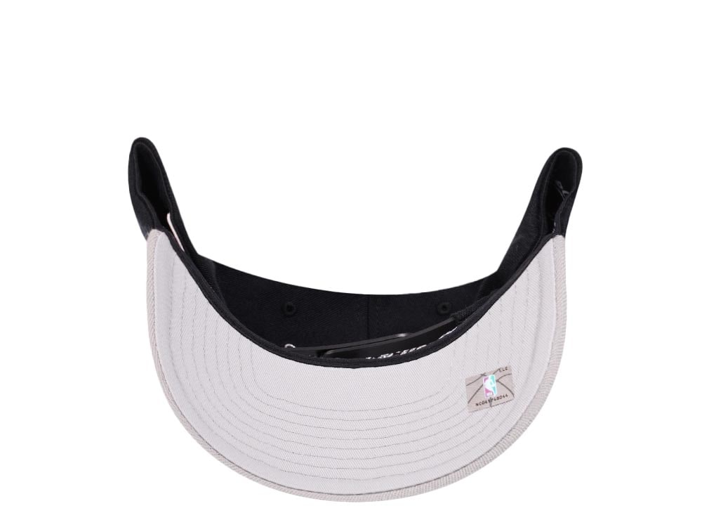 Mitchell & Ness San Antonio Spurs Team Two Tone Red Line Solid Flex Snapback Gorra