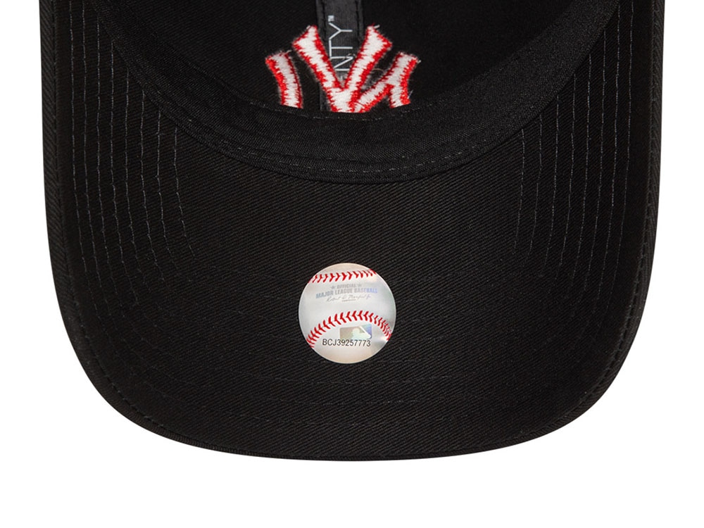 New Era New York Yankees Essential League Black And Red 9Twenty Strapback Gorra