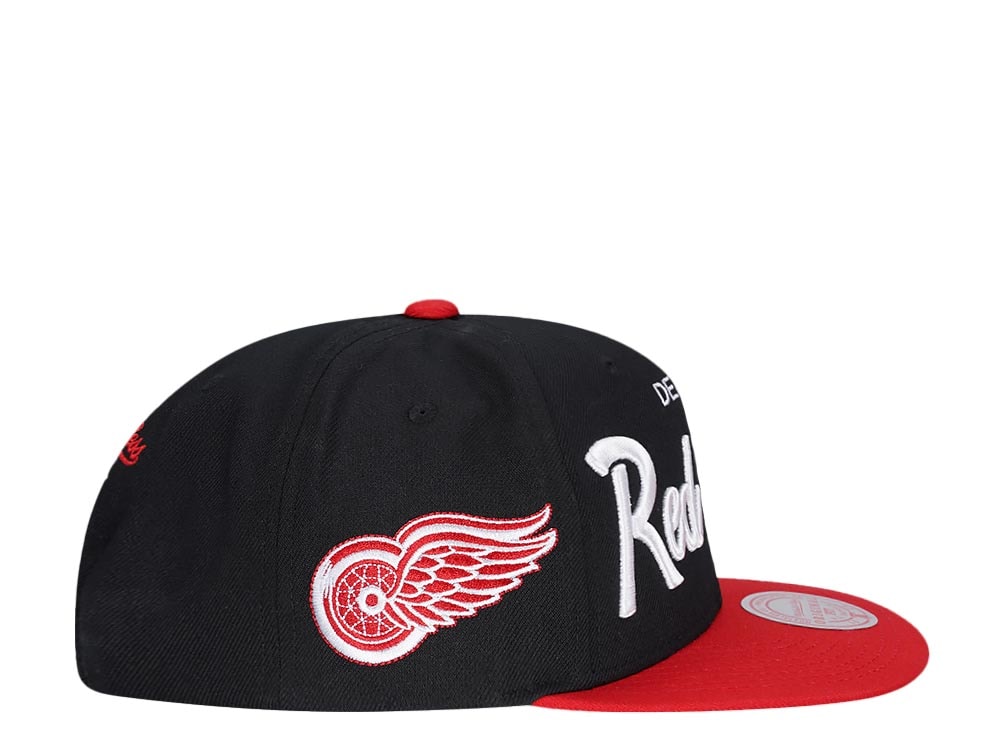 Mitchell & Ness Detroit Red Wings Vintage Script Snapback Gorra
