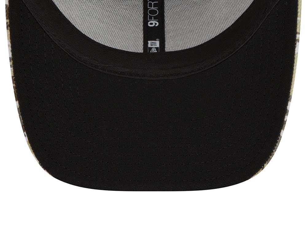 New Era New York Giants Salute to Service 21 9Forty Trucker Snapback Gorra