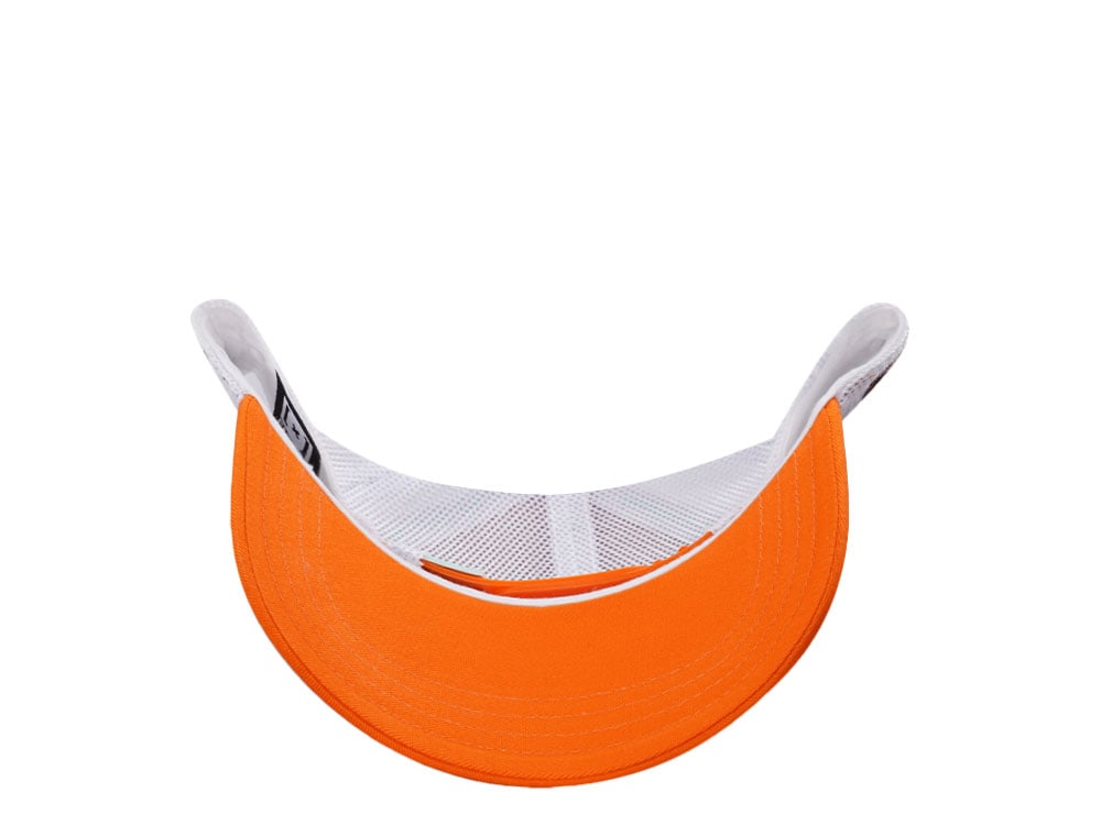 Capslab Looney Tunes Bugs Bunny Orange Trucker Snapback Gorra
