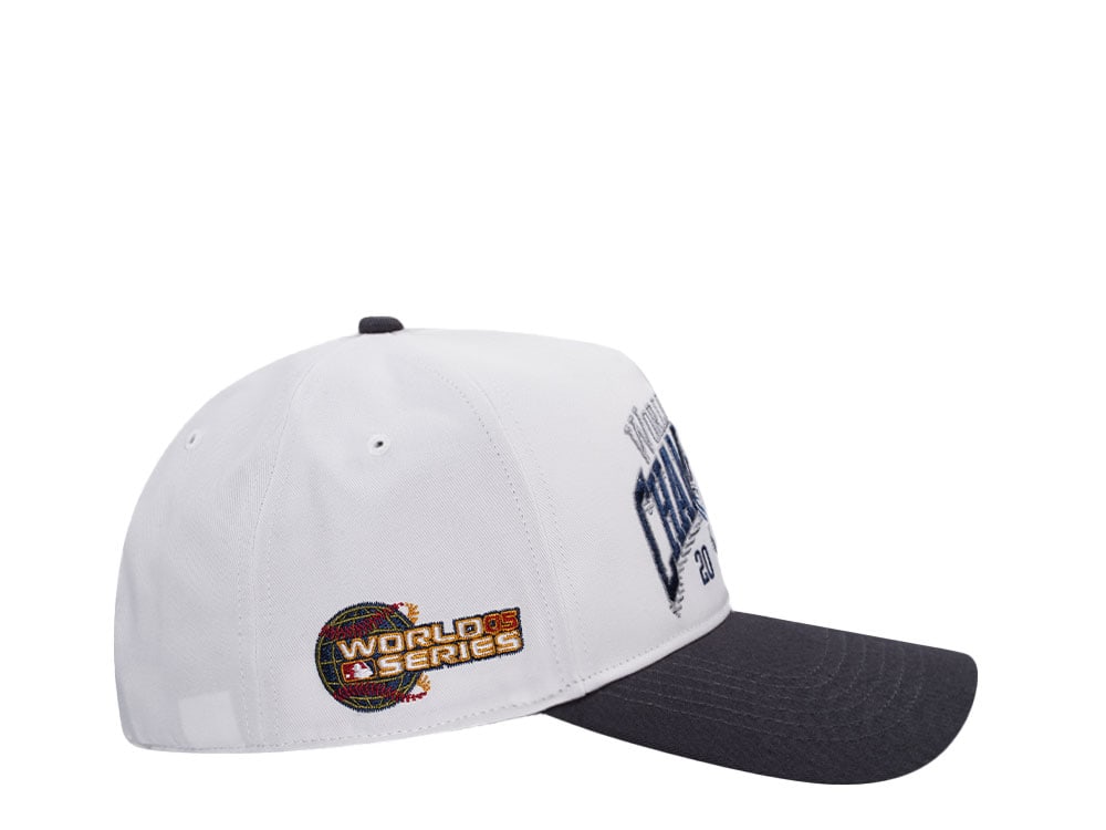 47Brand Chicago White Sox World Series 2005 White Arch Champions Hitch Snapback Gorra