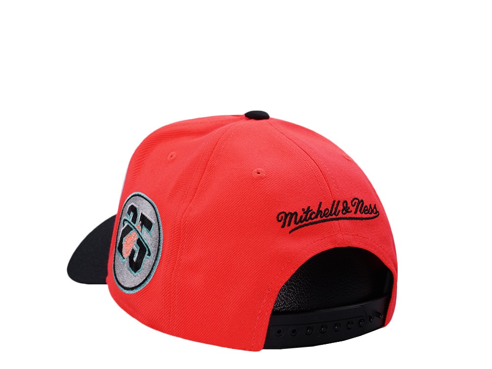 Mitchell & Ness Miami Heat NBA In The City Neon Orange Edition Pro Pinch Fit Snapback Gorra