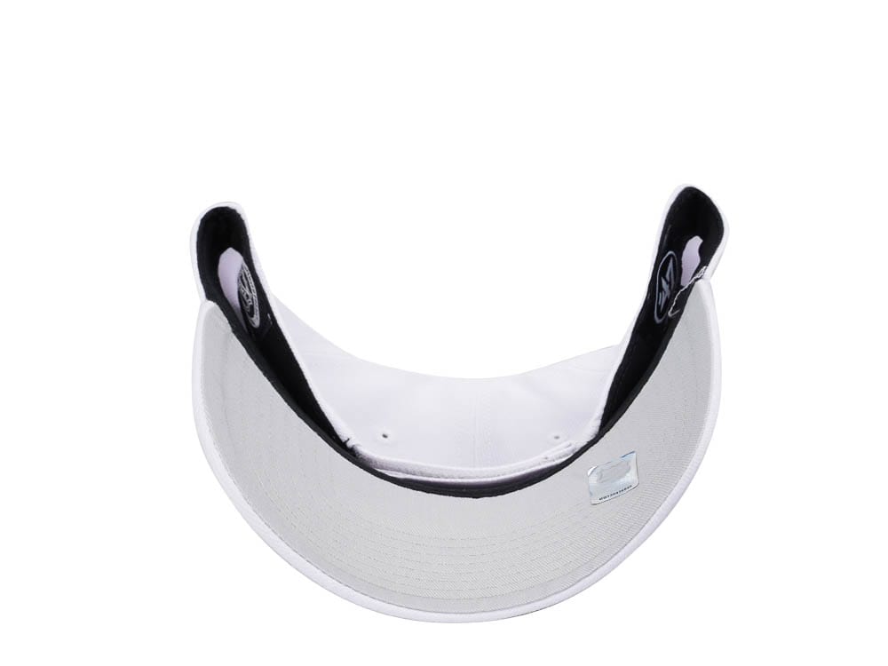 47Brand Chicago Blackhawks White MVP Snapback Gorra