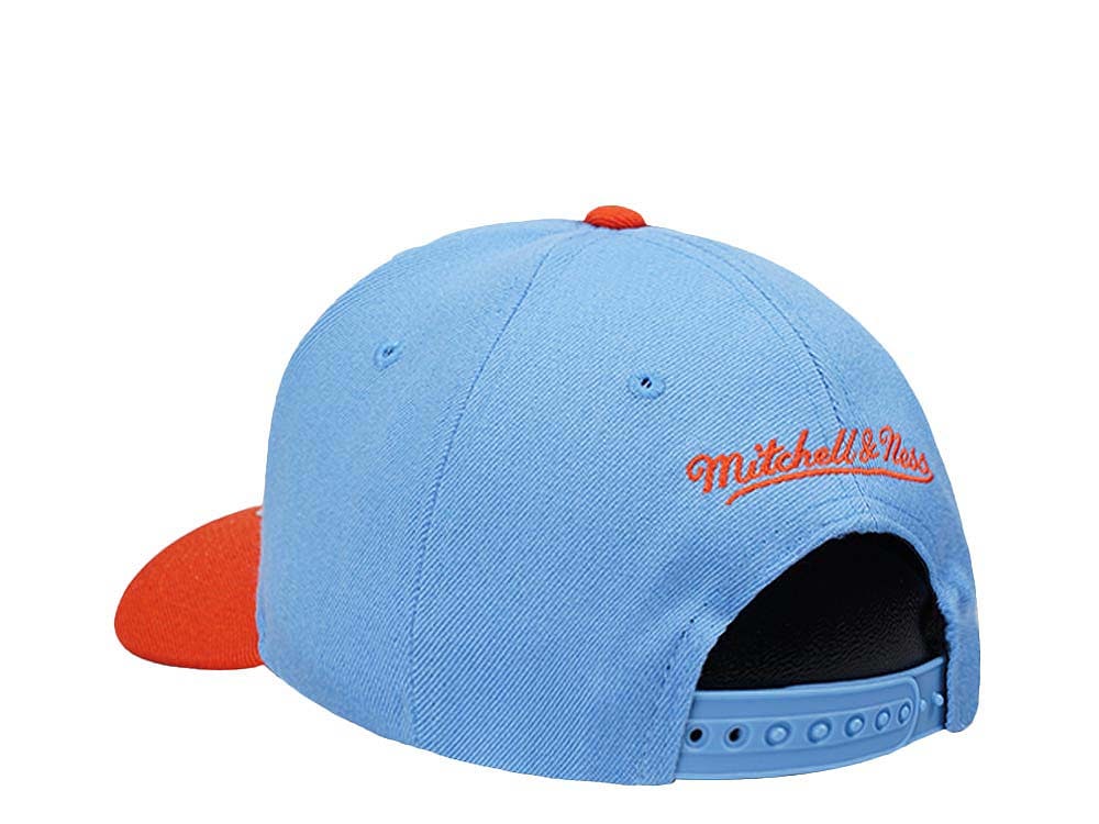 Mitchell & Ness Cleveland Cavaliers Team Two Tone 2.0 Hardwood Classic Red Flex Snapback Gorra