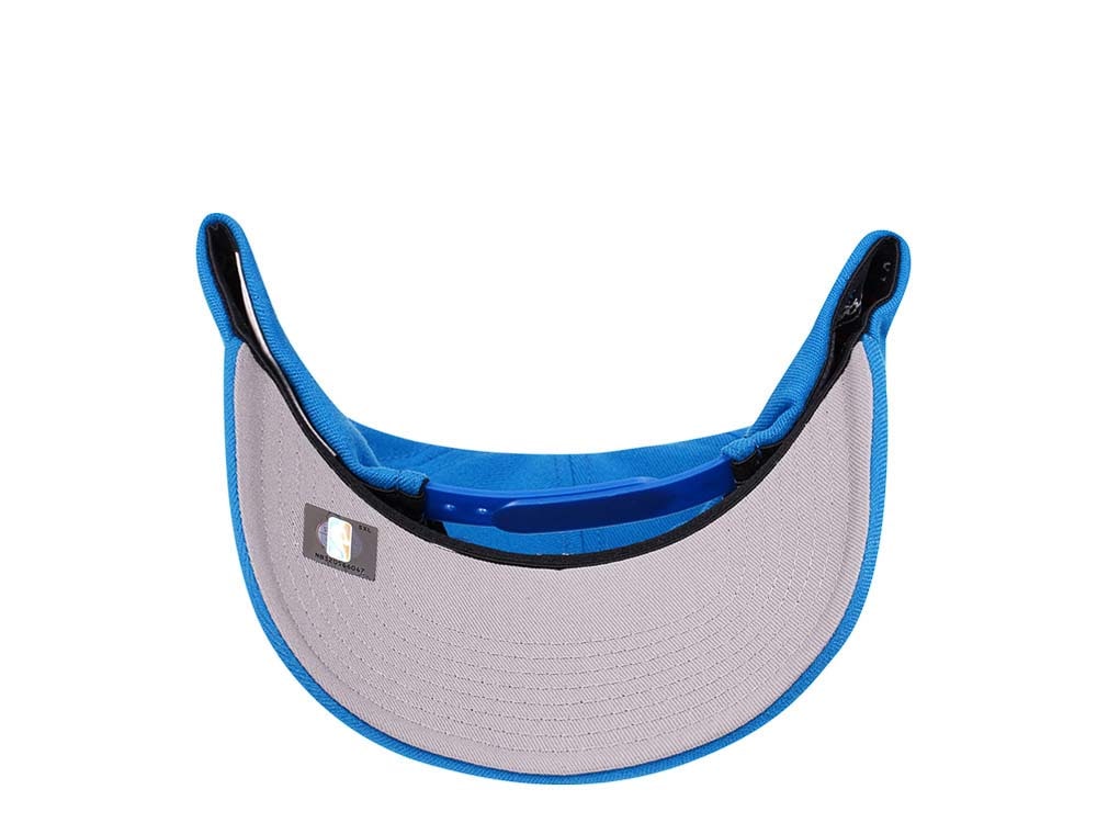Mitchell & Ness Dallas Mavericks Team Ground Red Line Flex Snapback Gorra