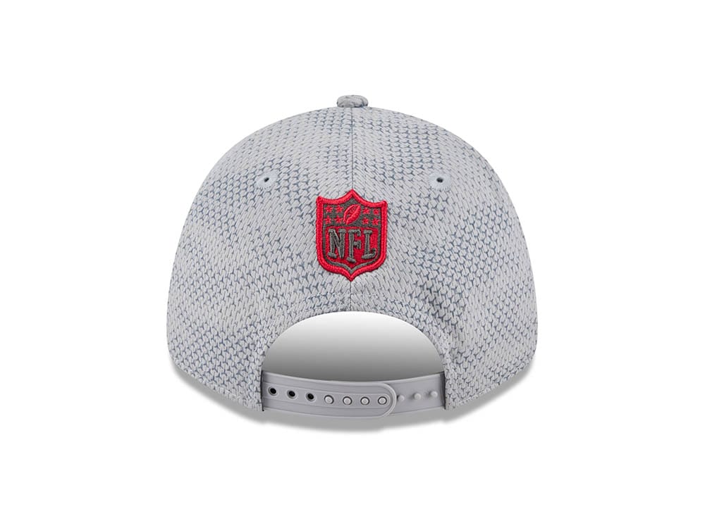 New Era Tampa Bay Buccaneers Sideline 2024 9Forty Stretch Snapback Gorra