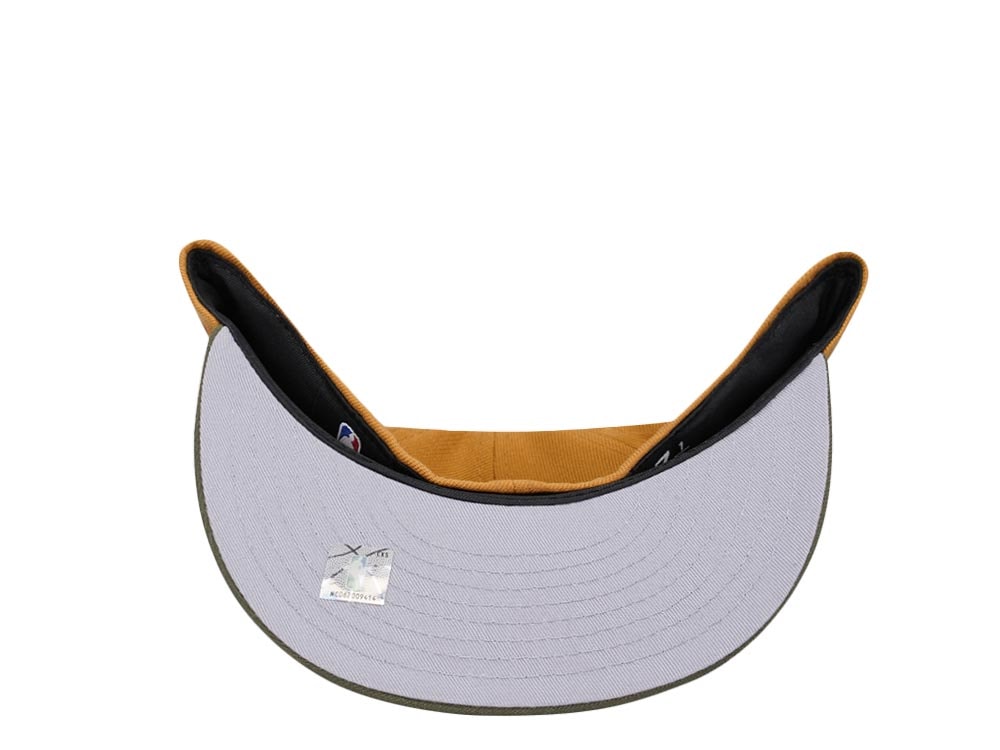 New Era New York Knicks Panama Tan Olive Two Tone Classic Edition 59Fifty Fitted Gorra