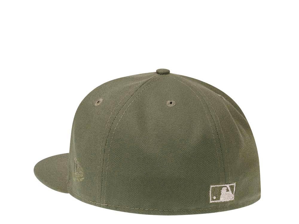 New Era Toronto Blue Jays 30th Season Olive Pinot Noir Edition 59Fifty Fitted Gorra