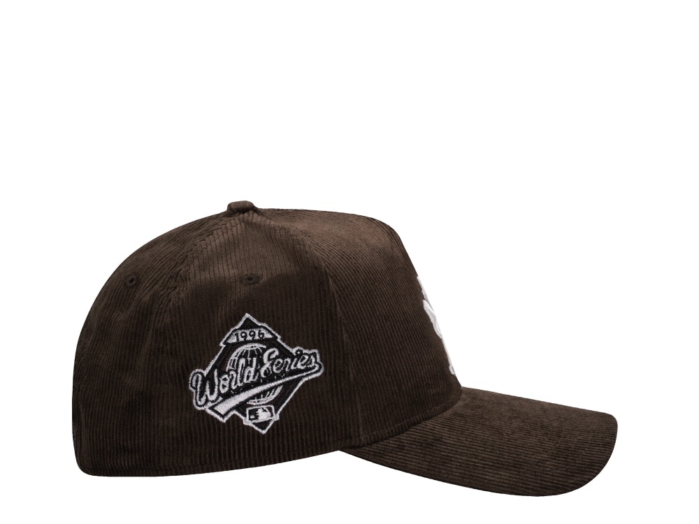 New Era New York Yankees World Series 1996 Walnut Corduroy Prime Edition 9Forty A Frame Snapback Gorra
