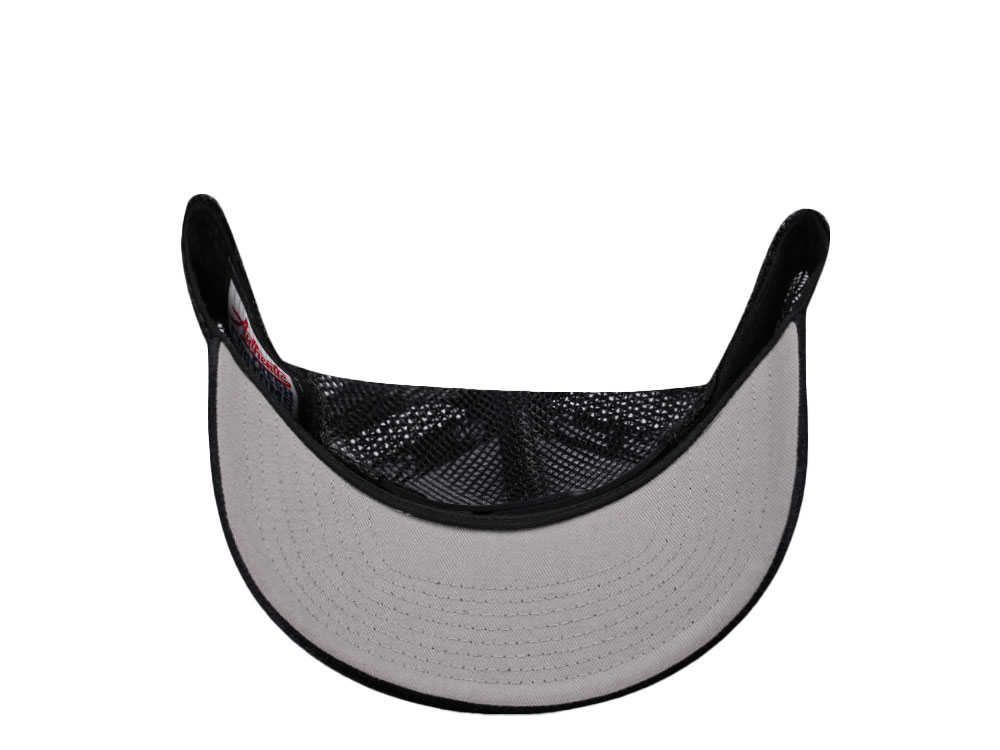 Good Hats Good Clouds Velour Black Trucker Edition Snapback Gorra