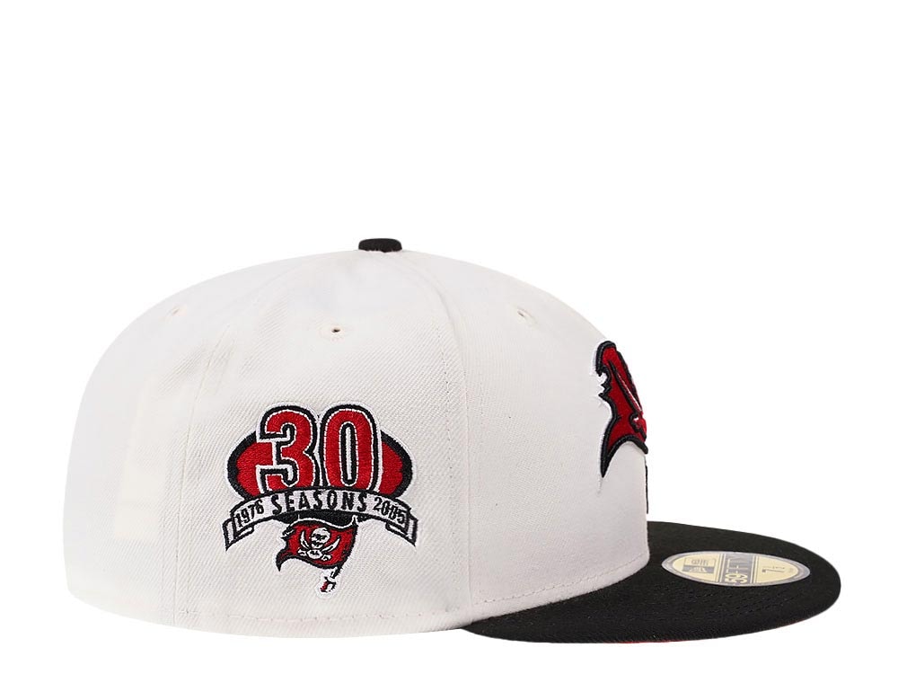 New Era Tampa Bay Buccaneers 30th Anniversary Cream Dome Edition 59Fifty Fitted Gorra