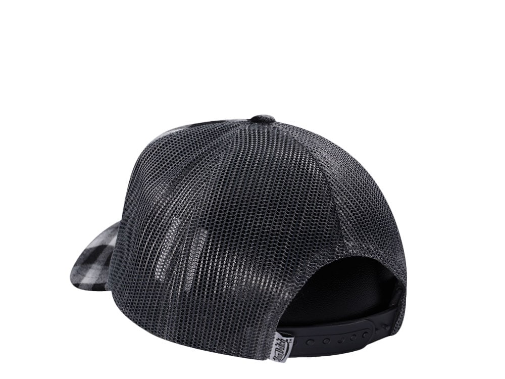 Von Dutch Square Patch Black White Trucker Snapback Gorra