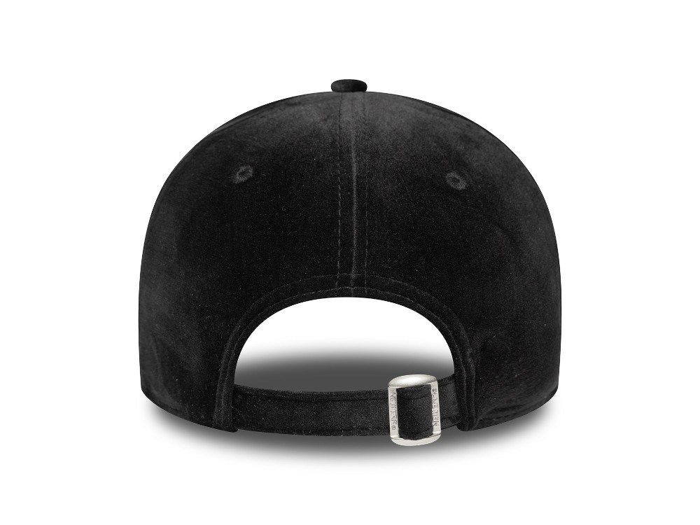 New Era New York Yankees Black Velour Womens 9Forty Strapback Gorra