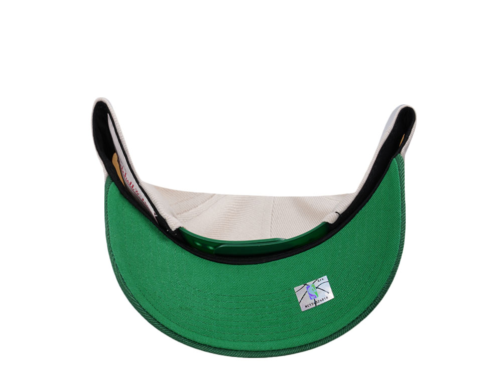 Mitchell & Ness Milwaukee Bucks Chrome Two Tone Pro Crown Fit Snapback Gorra