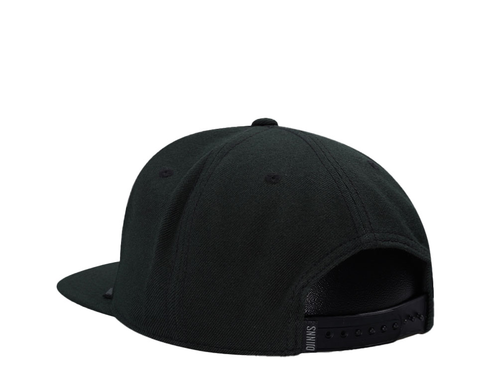 Djinns Monochrome Black 6 Panel Snapback Gorra