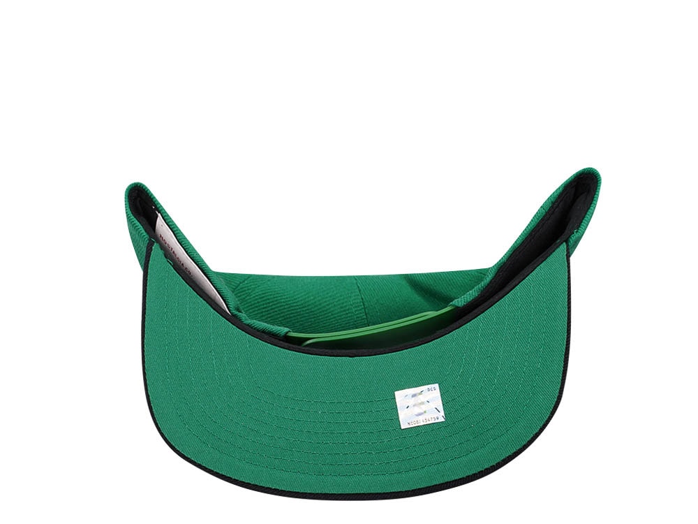 Mitchell & Ness Boston Celtics Team Two Tone 2.0 Green Snapback Gorra