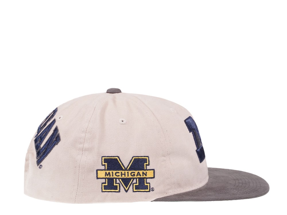 Mitchell & Ness Michigan Wolverines Deadstock Throwback Snapback Gorra